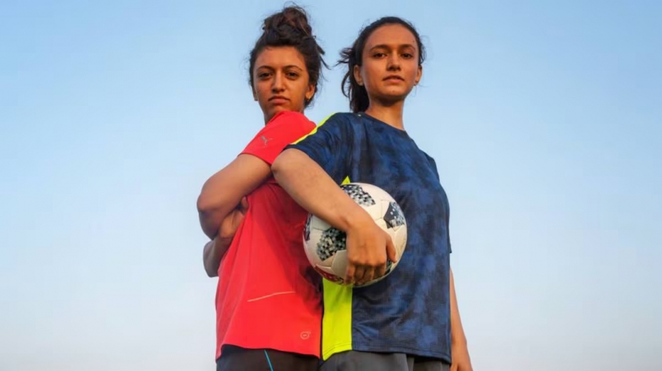 Karishma e Sumaira Inayat, Pakistan
